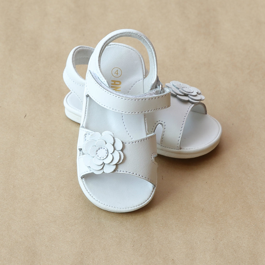 Angel Baby Girls Flower Cut Out Leather Sandal – Petit Foot